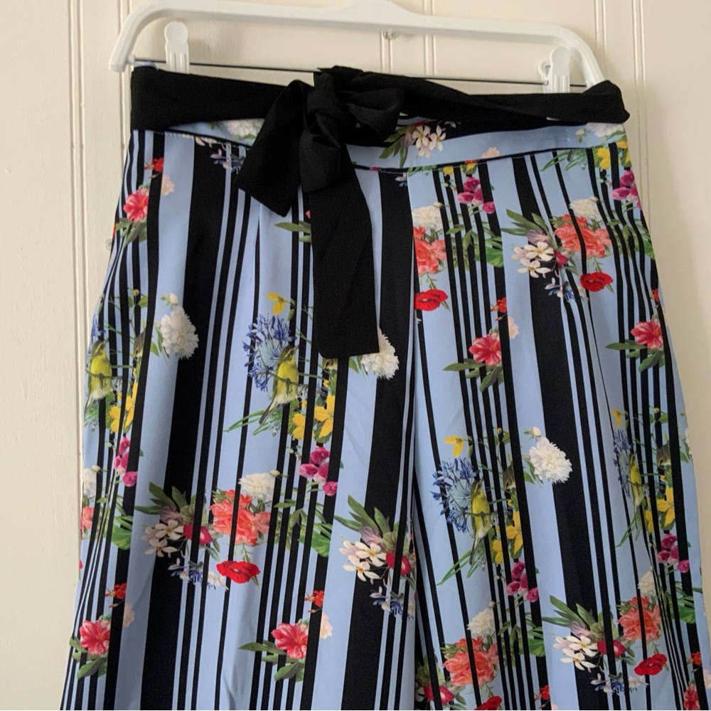 LG Black and Blue A-Line Tie Front Pant